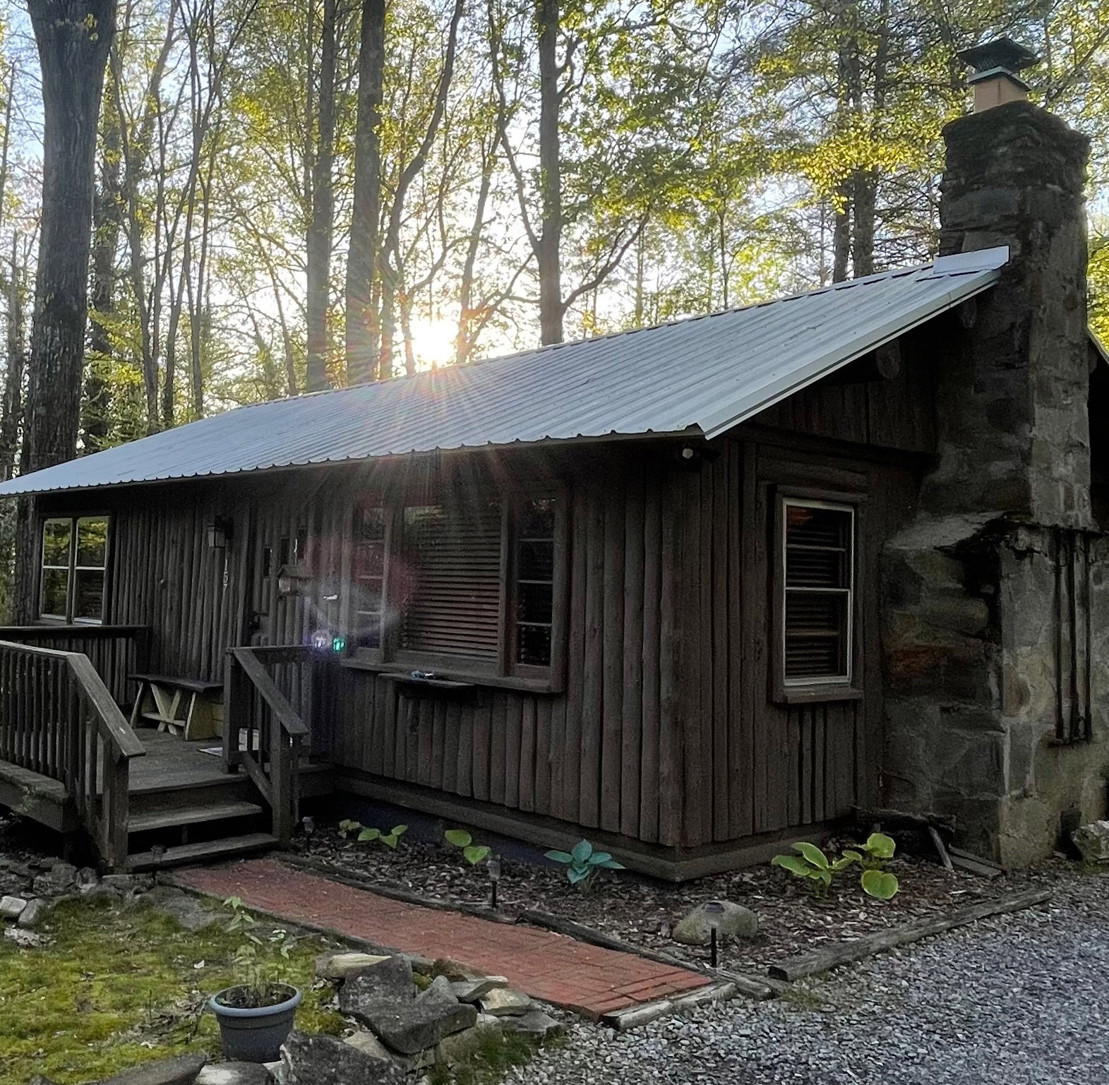 Maggie Valley NC Creekside Cabin Rentals